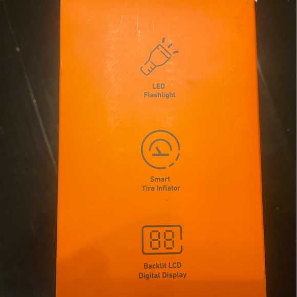 NIB AstroAI Tire Inflator Portable Air Compressor Tire Air Pump for Car Tires - Picture 4 of 15